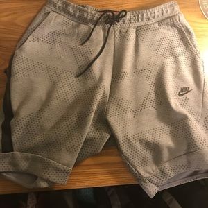Nike Tech Fleece shorts grey